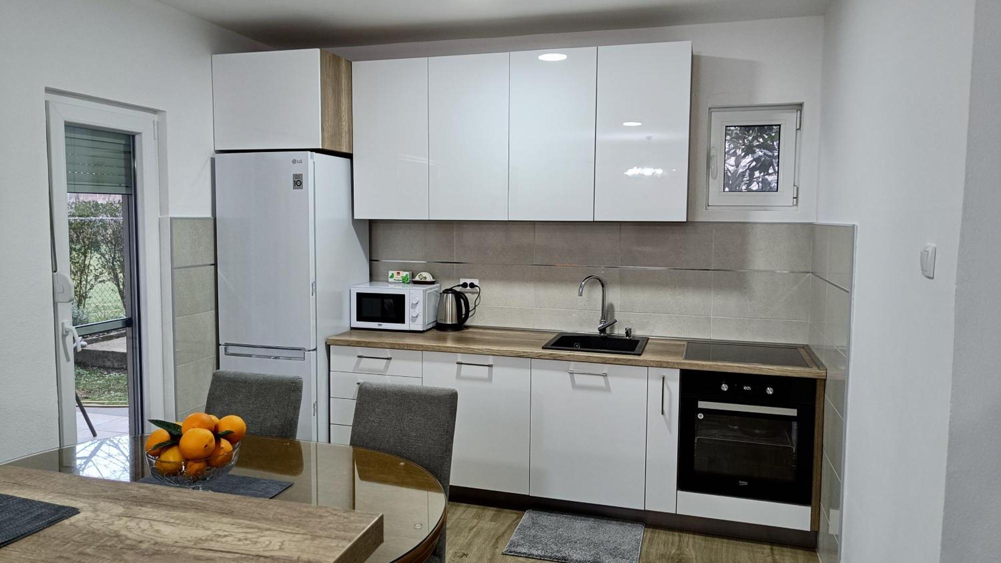 Entire House Floor - 2-Bedroom Cozy & Peaceful Apartment Podgorica Exteriér fotografie